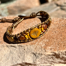 Load image into Gallery viewer, Bee bracelets