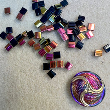 Load image into Gallery viewer, Sparkly Sunset Gold cuff