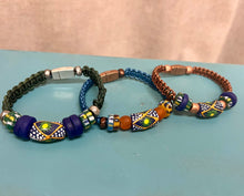 Load image into Gallery viewer, African trade beaded macrame bracelet