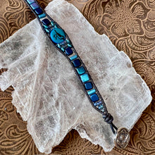 Load image into Gallery viewer, Bluebird beaded bracelet