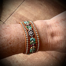 Load image into Gallery viewer, Eagle Spirit Cuff