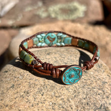 Load image into Gallery viewer, Turquoise and matte gold bird bracelet
