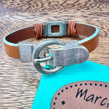 Load image into Gallery viewer, Horse bracelet on tan/turquoise leather
