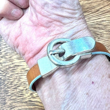 Load image into Gallery viewer, Horse bracelet on tan/turquoise leather
