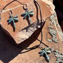 Load image into Gallery viewer, Dragonfly earrings chalk lazure blue
